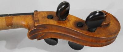 An early 20thC cello - 5