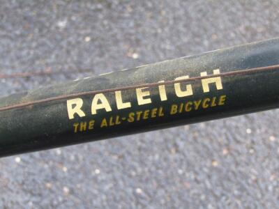 A gentleman's bygone Raleigh bike - 2