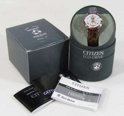 A modern Citizen Eco Drive gentleman's wristwatch - 2