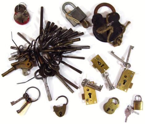 A quantity of various keys