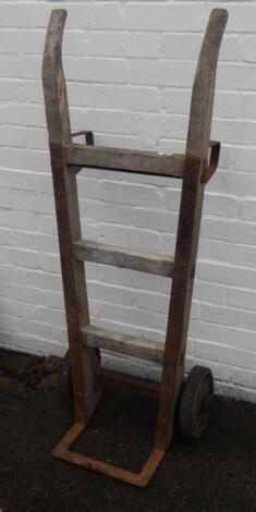 A bygone wooden sack barrow