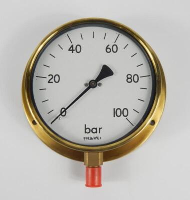 A modern bar pressure gauge