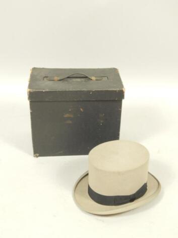 A Dunn & Co grey top hat