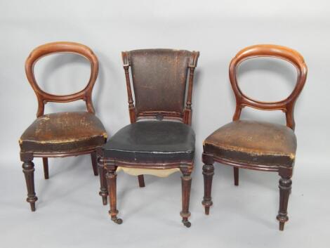 A pair of Victorian mahogany balloon back single dining chairs