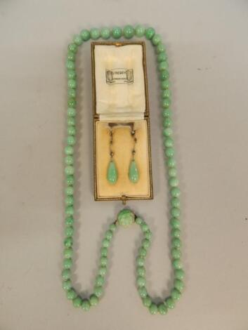 A jade necklace and earring set