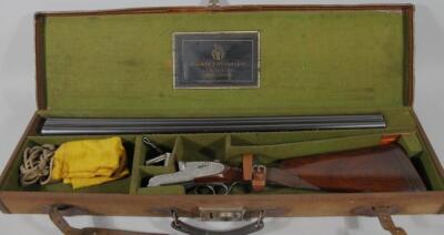 An Aguirre y Aranzabl 16 bore shotgun