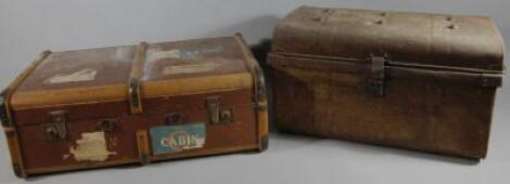 An early 20thC pressed leather and wooden bound travel case