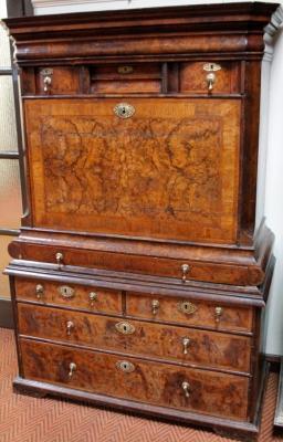 An 18thC walnut escritoire