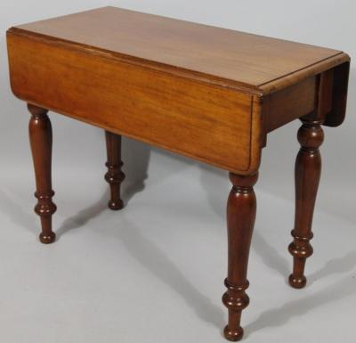 A late 19thC mahogany Pembroke table