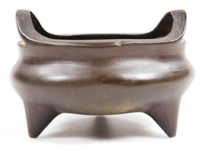 A Chinese cast bronze censer - 3