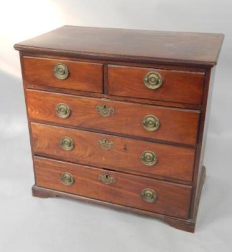 A George III mahogany chest of drawers