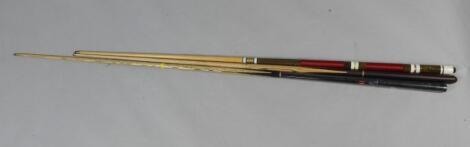 A Riley Smart Extender pool cue