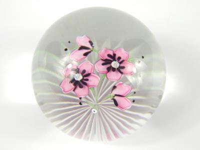 A Whitefriars cut glass paperweight Floral Pinks - 2