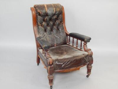 A Victorian mahogany gentleman's armchair - 2