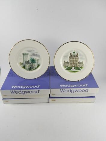 A set of six Wedgwood porcelain plates of Castles and Country Houses