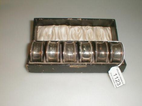 A cased set of 6 silver napkin rings