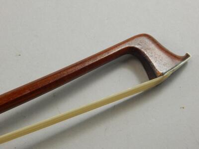 A violin bow by Otto Schuller - 3