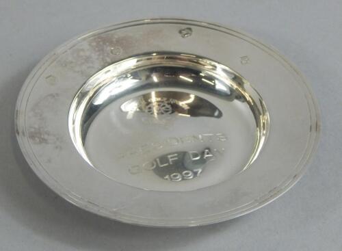 A modern silver Armada type dish