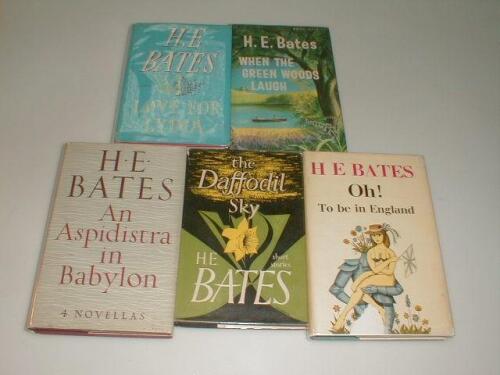 H E Bates: Collection of 1st editions all in dw (5)