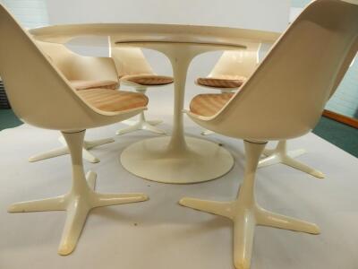 A retro 1960's Arkana circular dining table design by Eero Saarinen - 3