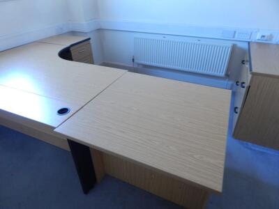 *An L shaped desk