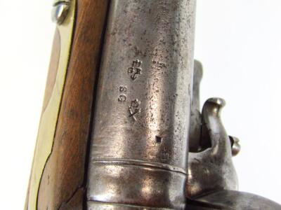 An antique flintlock pistol - 8