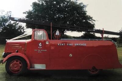 A 1941 Dennis 'Light-4' fire engine or tender - 2