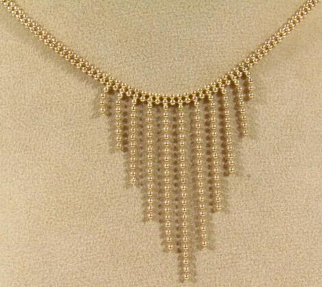 A double bead neck chain