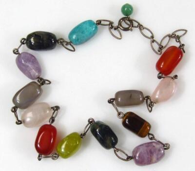 A multicoloured necklace - 4