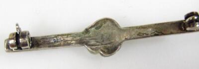 An Edwardian elipse shaped memorial brooch - 7