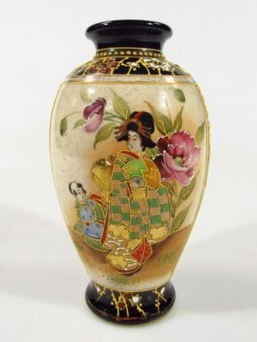 A late Meiji period Japanese Satsuma vase