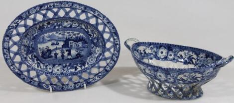 An early 19thC blue and white Pearlware basket on stand