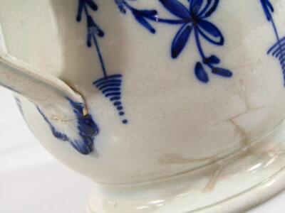 An early 19thC hand painted blue and white Pearlware blue and white loving cup - 5