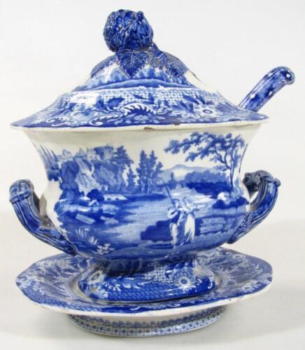 An early to mid 19thC blue and white Pearlware sauce tureen