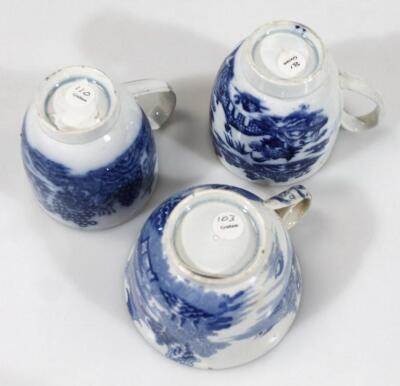 Various early 19thC Pearlware tea bowls - 3