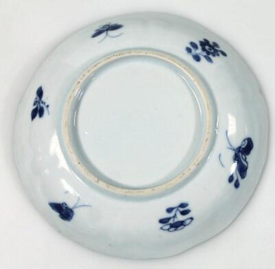 An 18thC Chinese blue and white tea bowl and saucer - 7