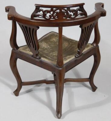 A 19thC mahogany corner chair - 3