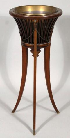 A 19thC mahogany planter