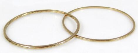 Two various 9ct gold bangles