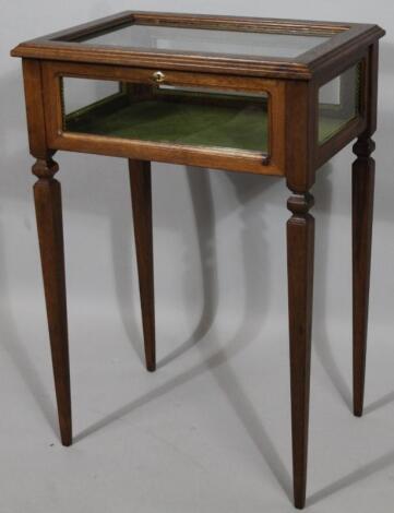 A early 20thC boxwood bijouterie cabinet