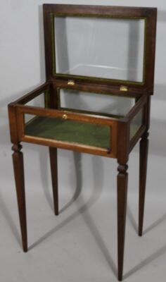 A early 20thC boxwood bijouterie cabinet - 2