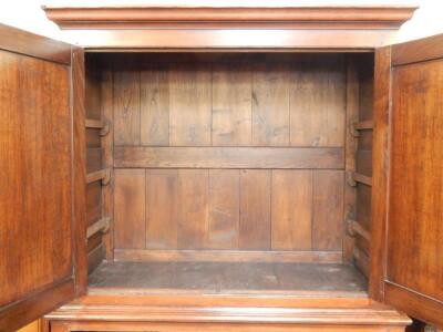 A George III style oak linen press - 4