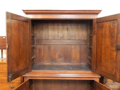 A George III style oak linen press - 5