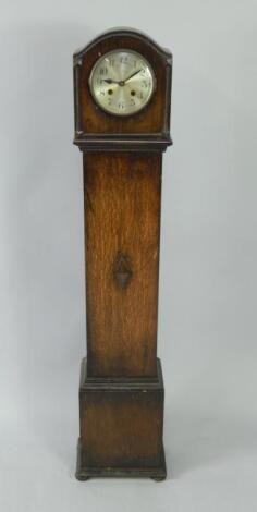 An early 20thC oak cased grandmother clock