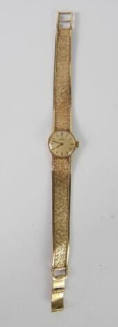 An Omega lady's 9ct gold cased wristwatch