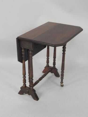 A Victorian mahogany Sutherland table