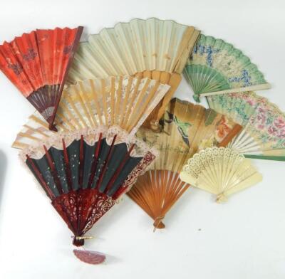 Spanish and Japanese lace and paper fans - 2