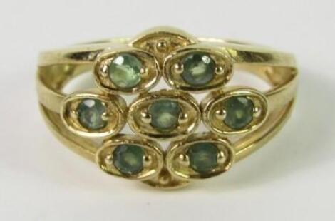 A 9ct gold and Alexandrite ring