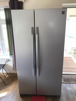 WITHDRAWN - A Daewoo fridge freezer.