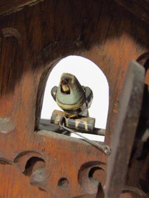 An early 20thC Swiss Black Forest oak mantel cuckoo clock - 5